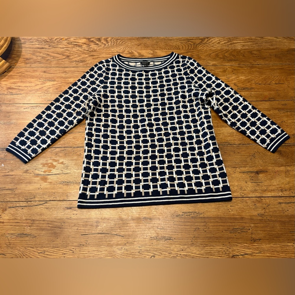 Merino Wool Ultra Soft Geometric Navy,Beige,White Polished Old Money Sweater